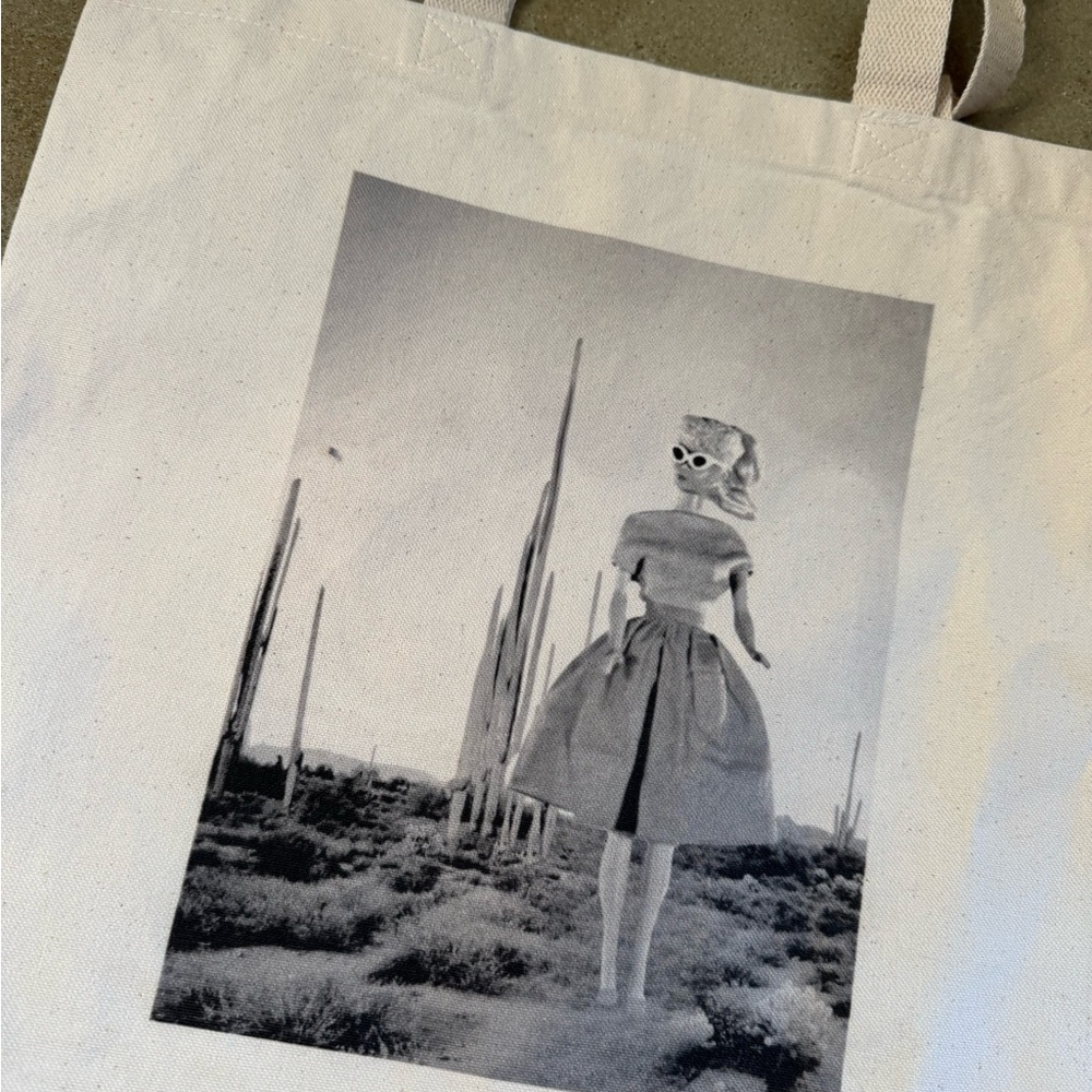Trendy Cream Tote with Vintage Print Barbie in Joshua Tree